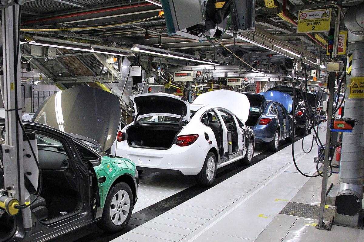 002 production line car assembly line in general motors manufacturing poland gliwice poland