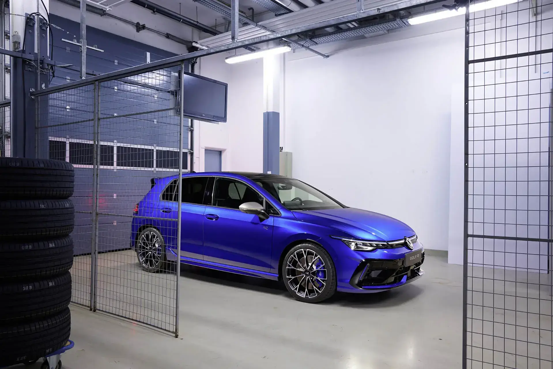 2025 volkswagen golf r 19 1