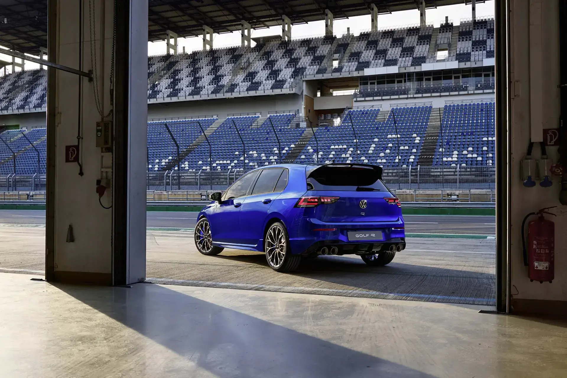 2025 volkswagen golf r 20 1