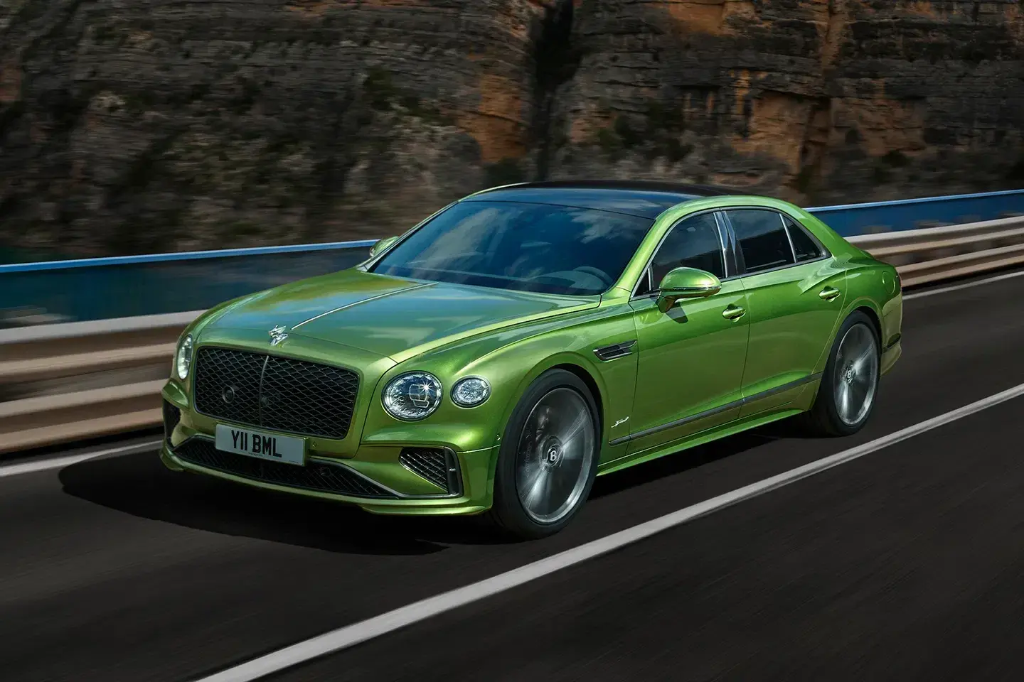 Bentley reveals new flying spur 5 1