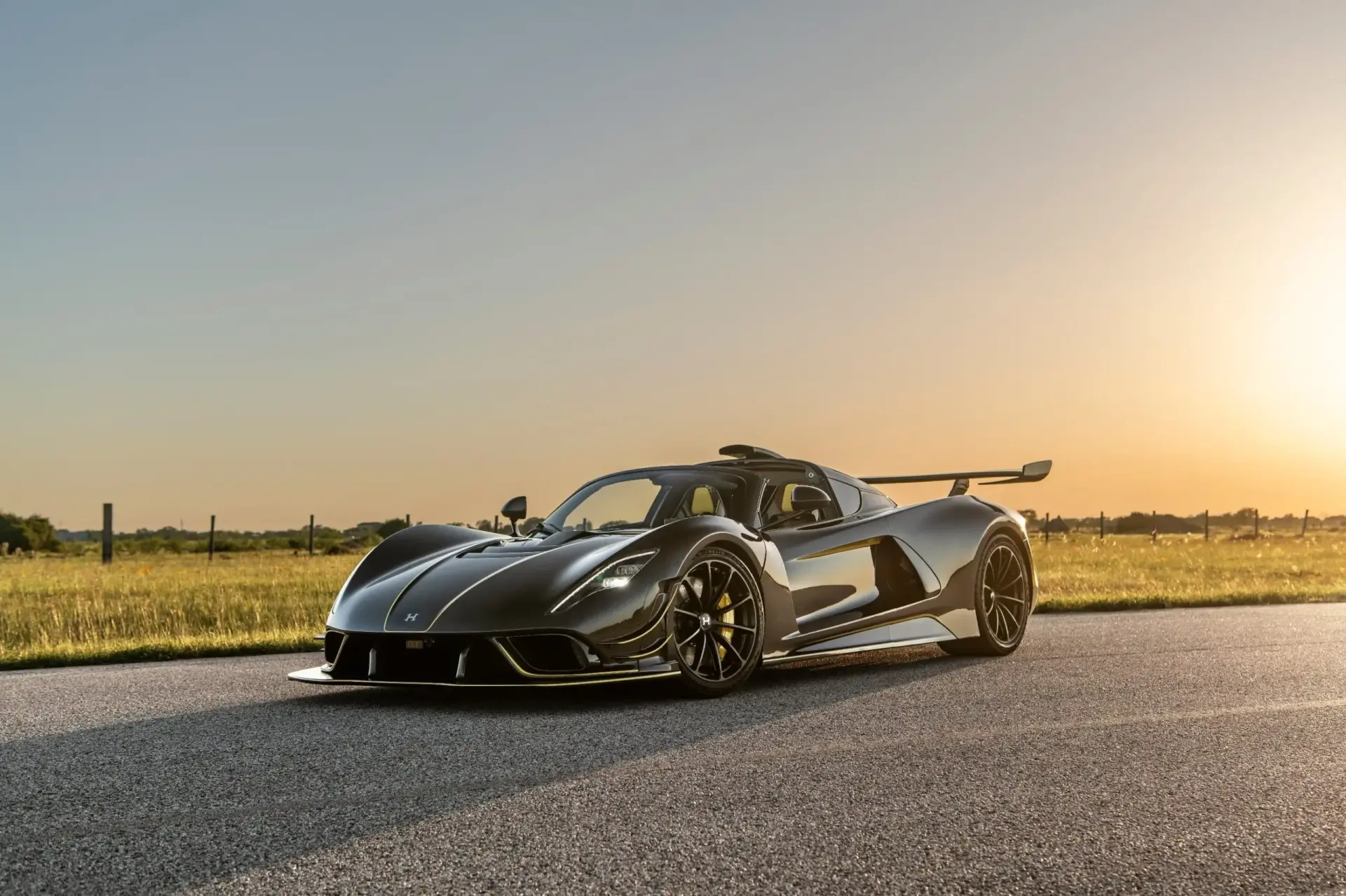 Hennessey venom f5