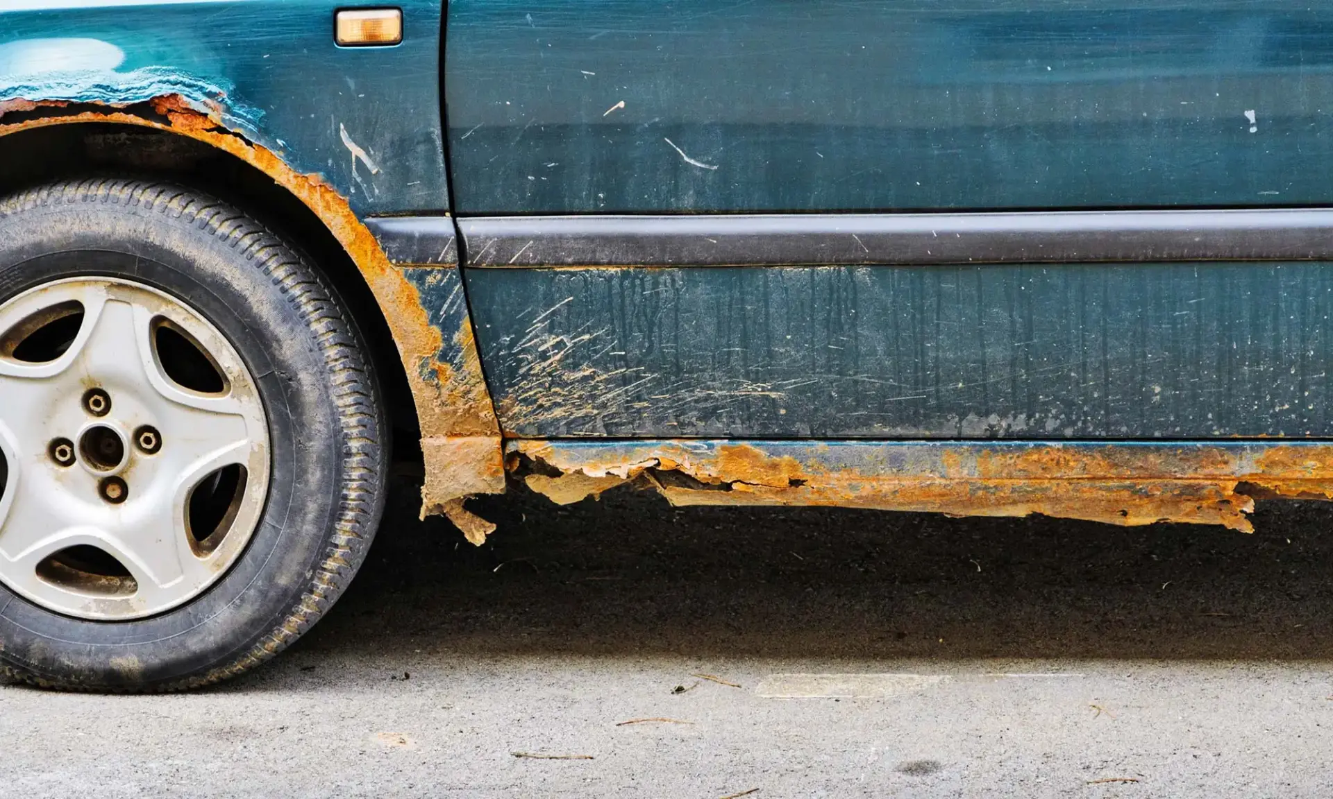 How to prevent car rust and fix a rusty car