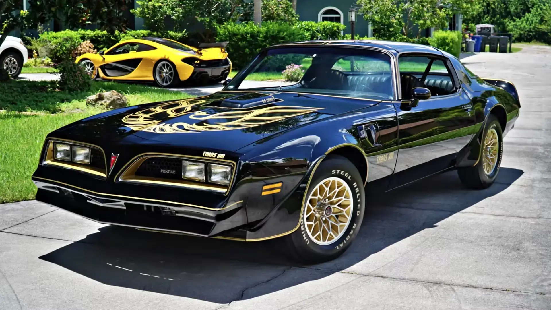 Pontiac firebird trans am smokey and the bandit