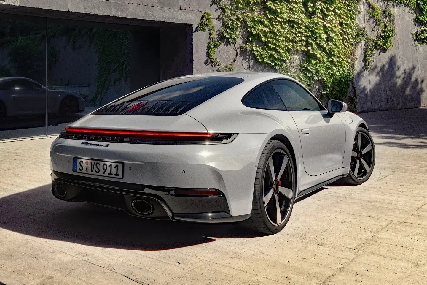 Porsche 911 carrera s the most dynamic carrera yet 2 1