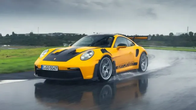 Porsche 911 GT3 RS Gets New Michelin PS5S Tires for Wet Grip