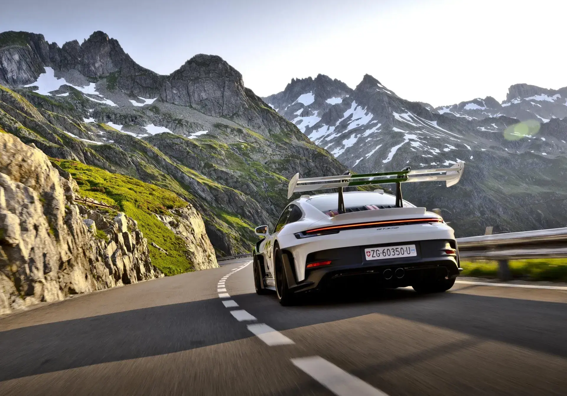 Porsche unveils one off 911 gt3 9 1