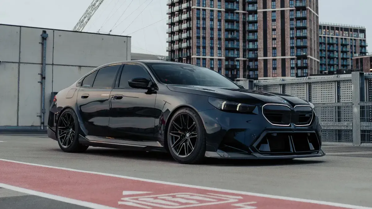 R44 Performance Transforms BMW M5 with 863HP & Carbon Kit