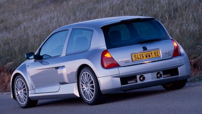 Best Renault Sport Cars: Exploring the Top Performers for the Open Roadmodifiedrides.net