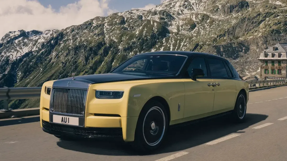 Rolls-Royce Phantom Goldfinger: Bespoke Tribute to Bond's Villain