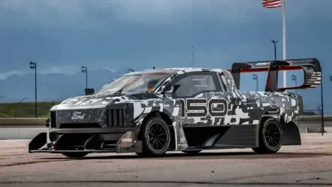 F-150 Lightning SuperTruck with Record-Breaking Ambitions