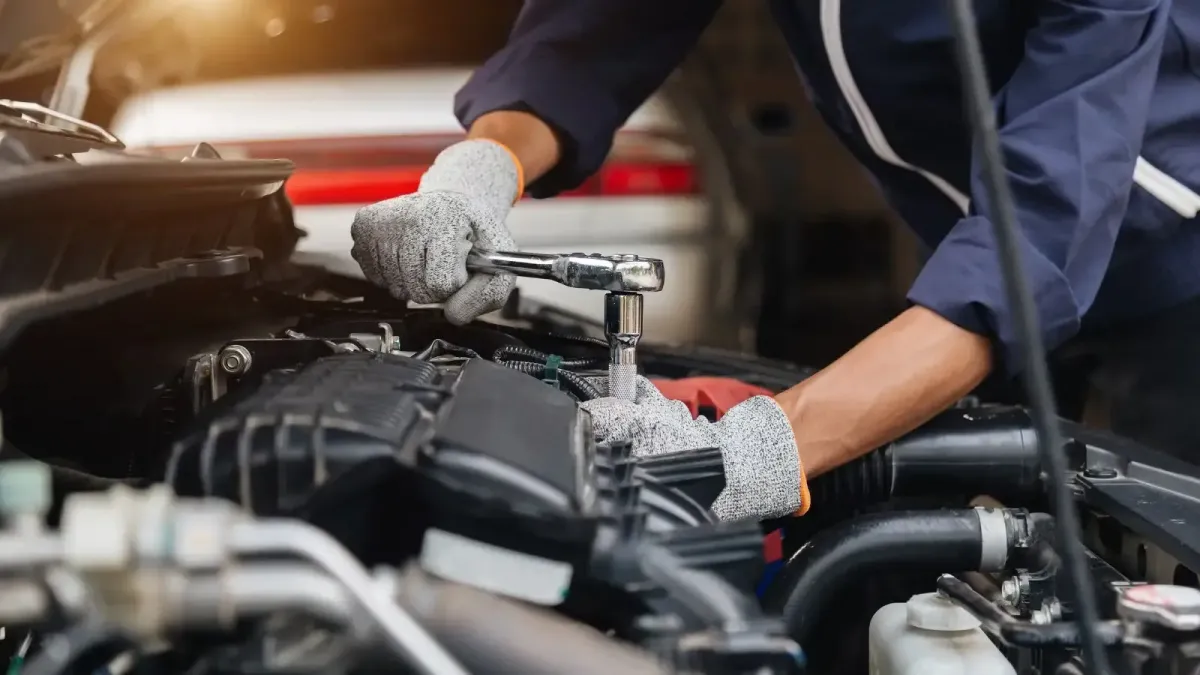 The Ultimate Guide to Car Maintenance: Tips for Safe and Reliable Driving